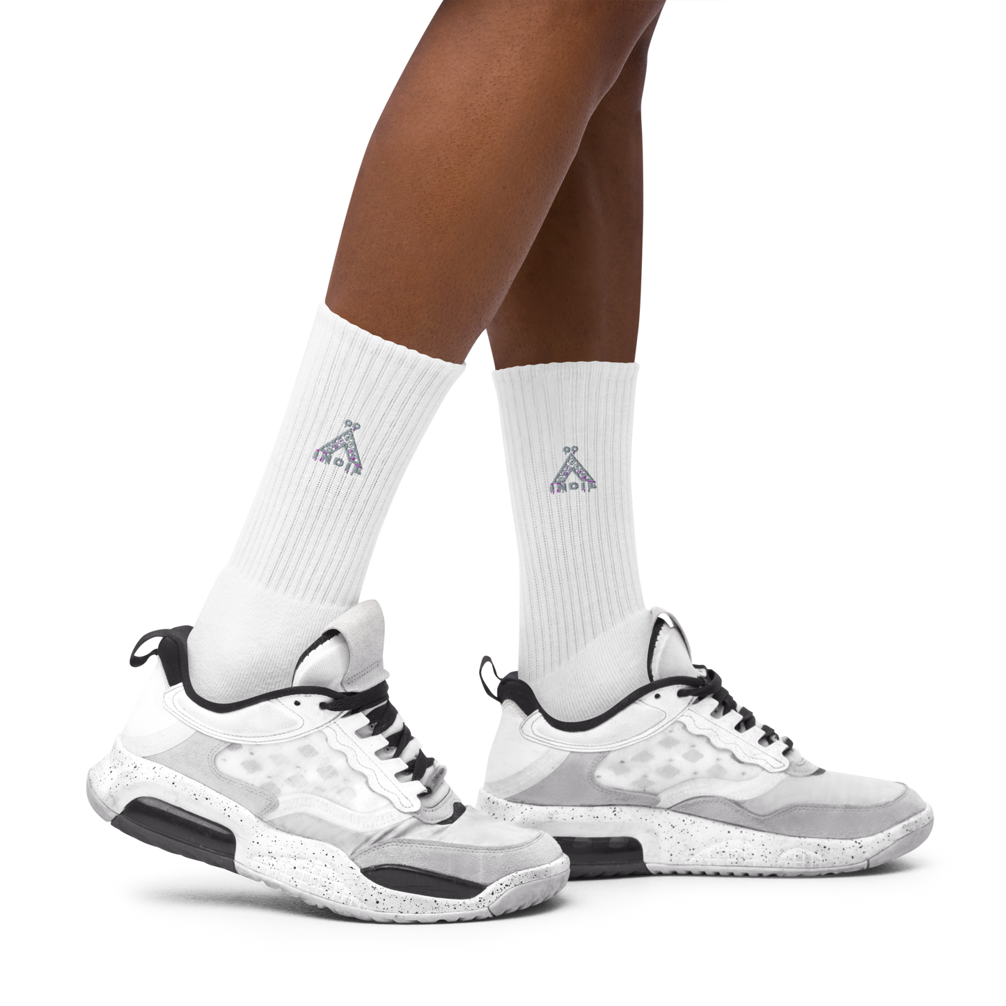 IndieGoActiv Embroidered socks